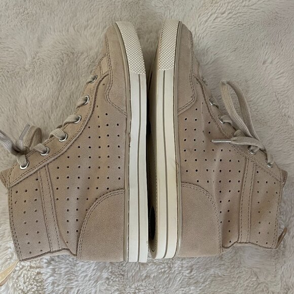 Coach Pita Suede Beige High Top Sneakers Size: 7.5 - Picture 9 of 14